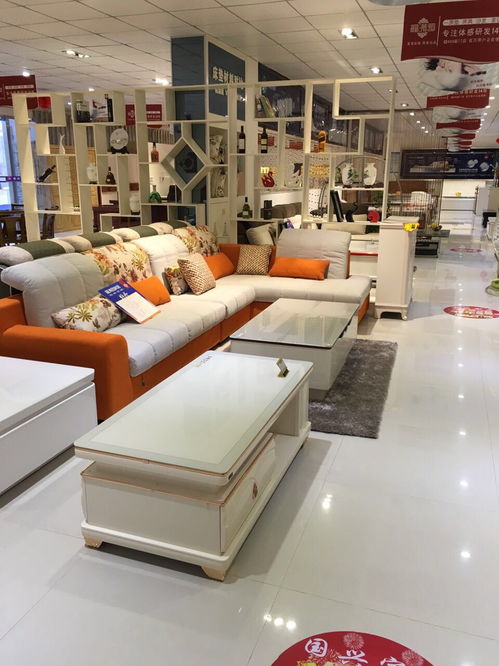 国兴家居急招家具安装师傅和店内销售